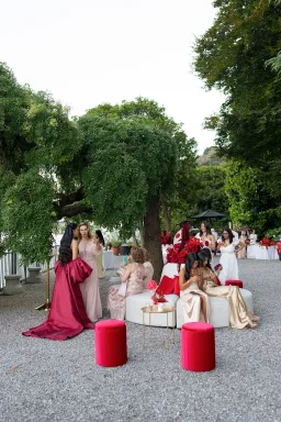Red Welcome Party