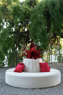 Red Welcome Party