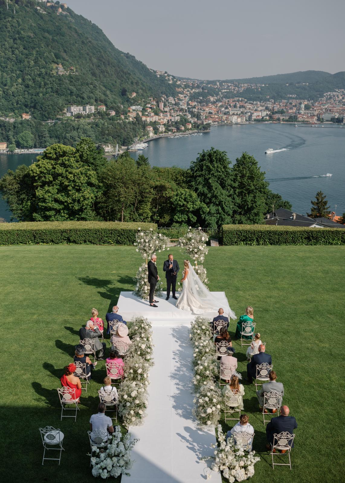 A Glamorous night at Villa Bonomi on Lake Como