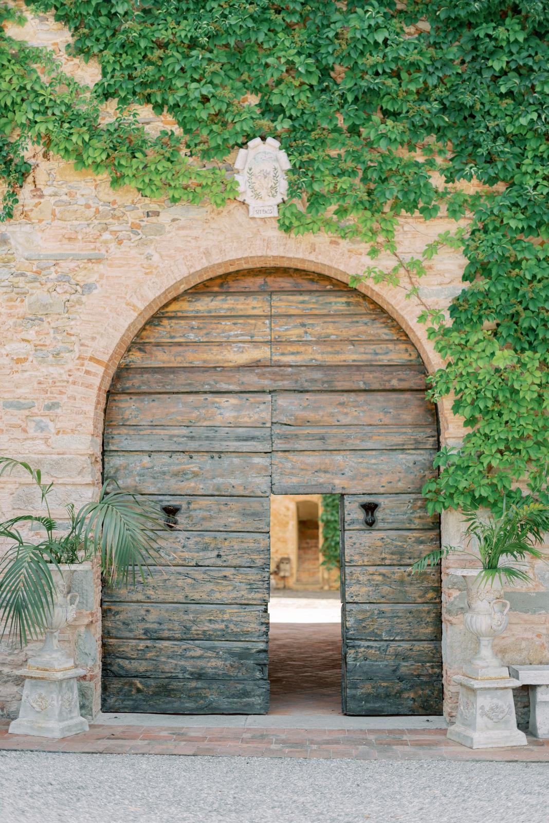 Mirror mirror on the wall