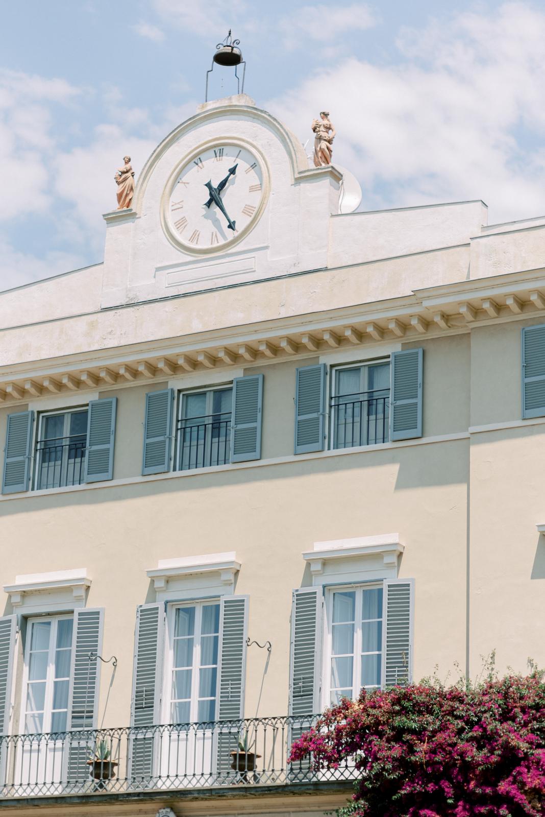 Mirror mirror on the wall