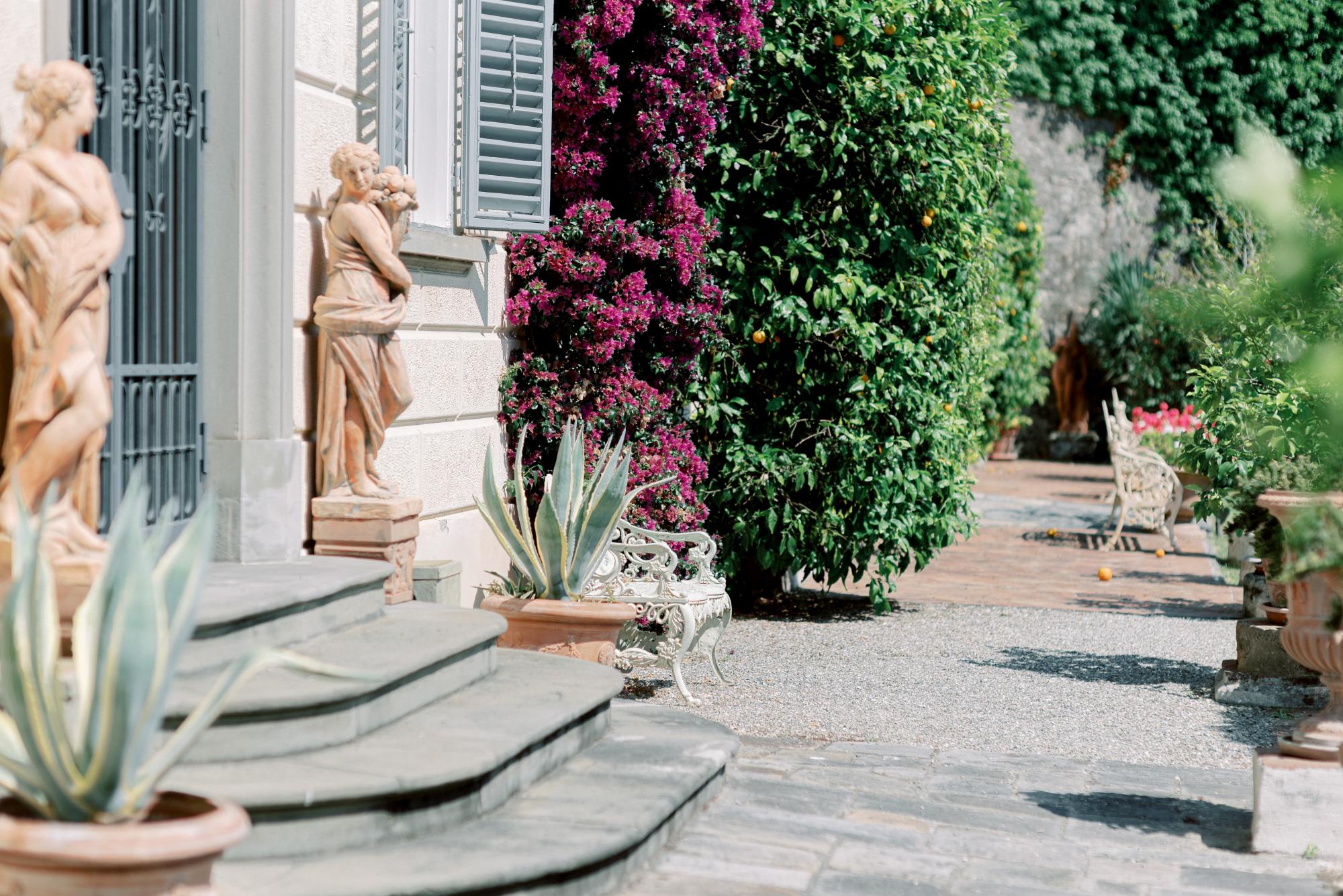 Mirror mirror on the wall