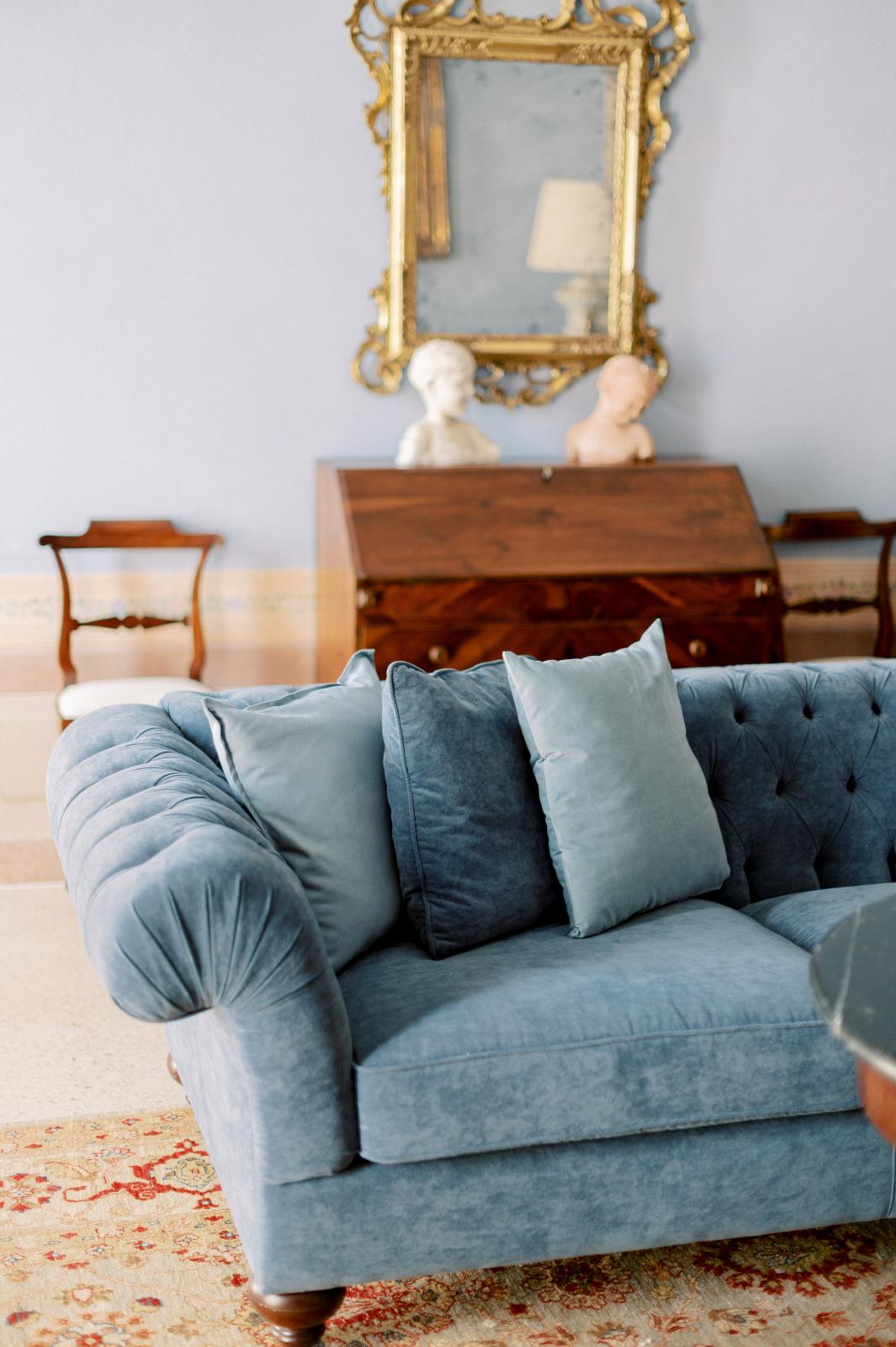 Mirror mirror on the wall