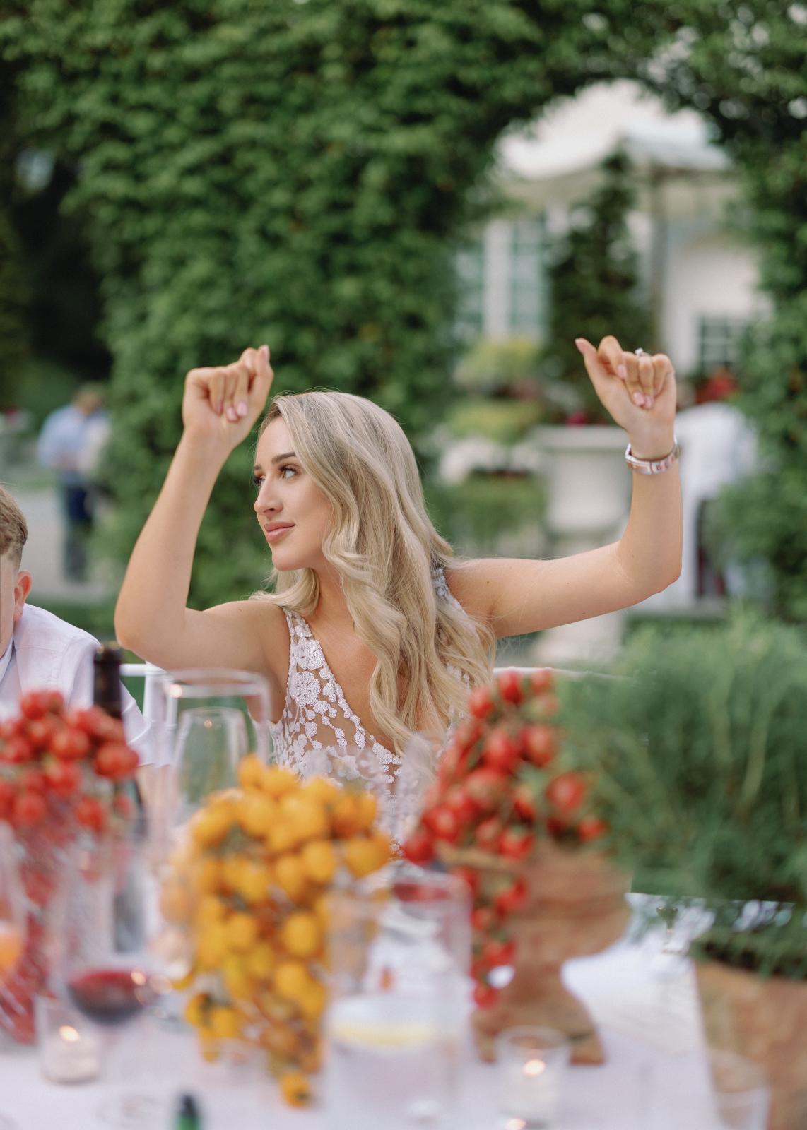Stylish Pizza Party on Lake Como